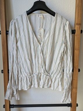 NWT Mystree Striped Wrap Blouse in Cream, Blue & Tan